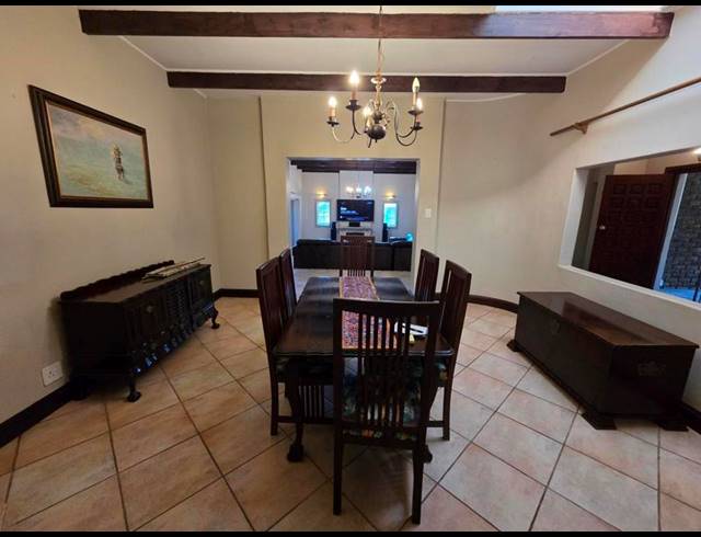 5 BEDROOM PROPERTY TO RENT IN LYNNWOOD MANOR